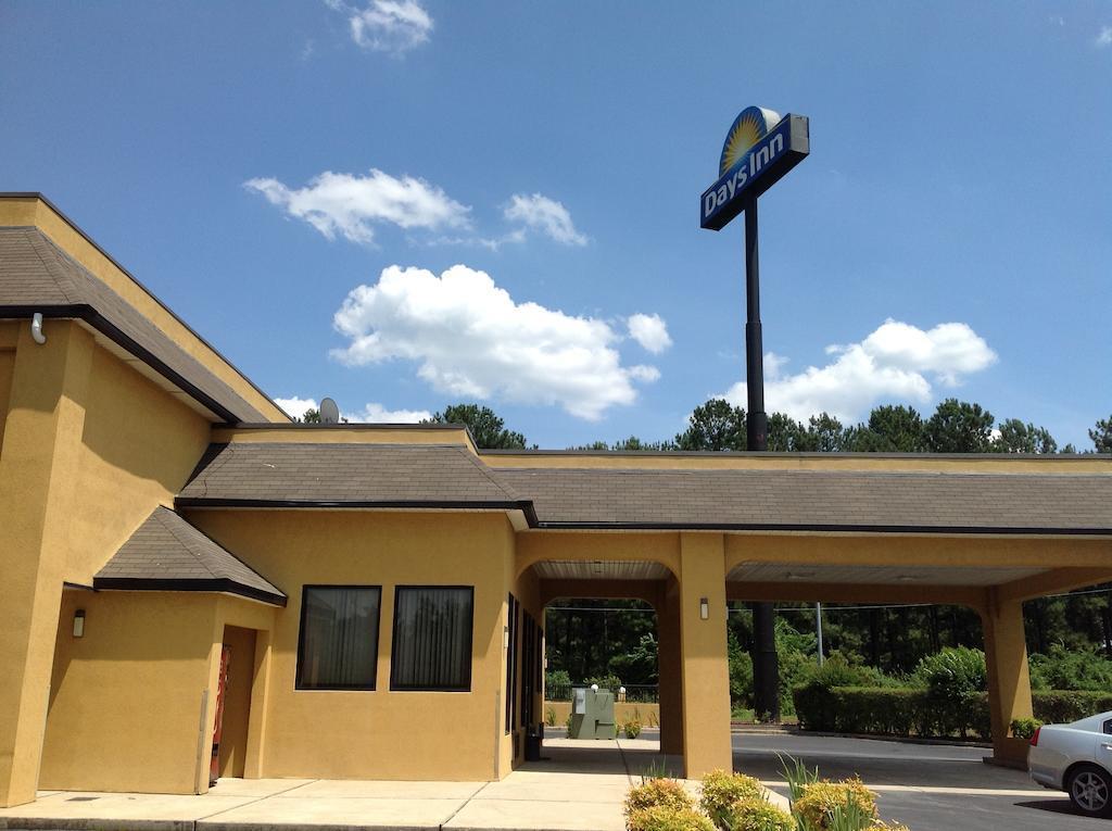 Days Inn By Wyndham Biscoe Exteriör bild