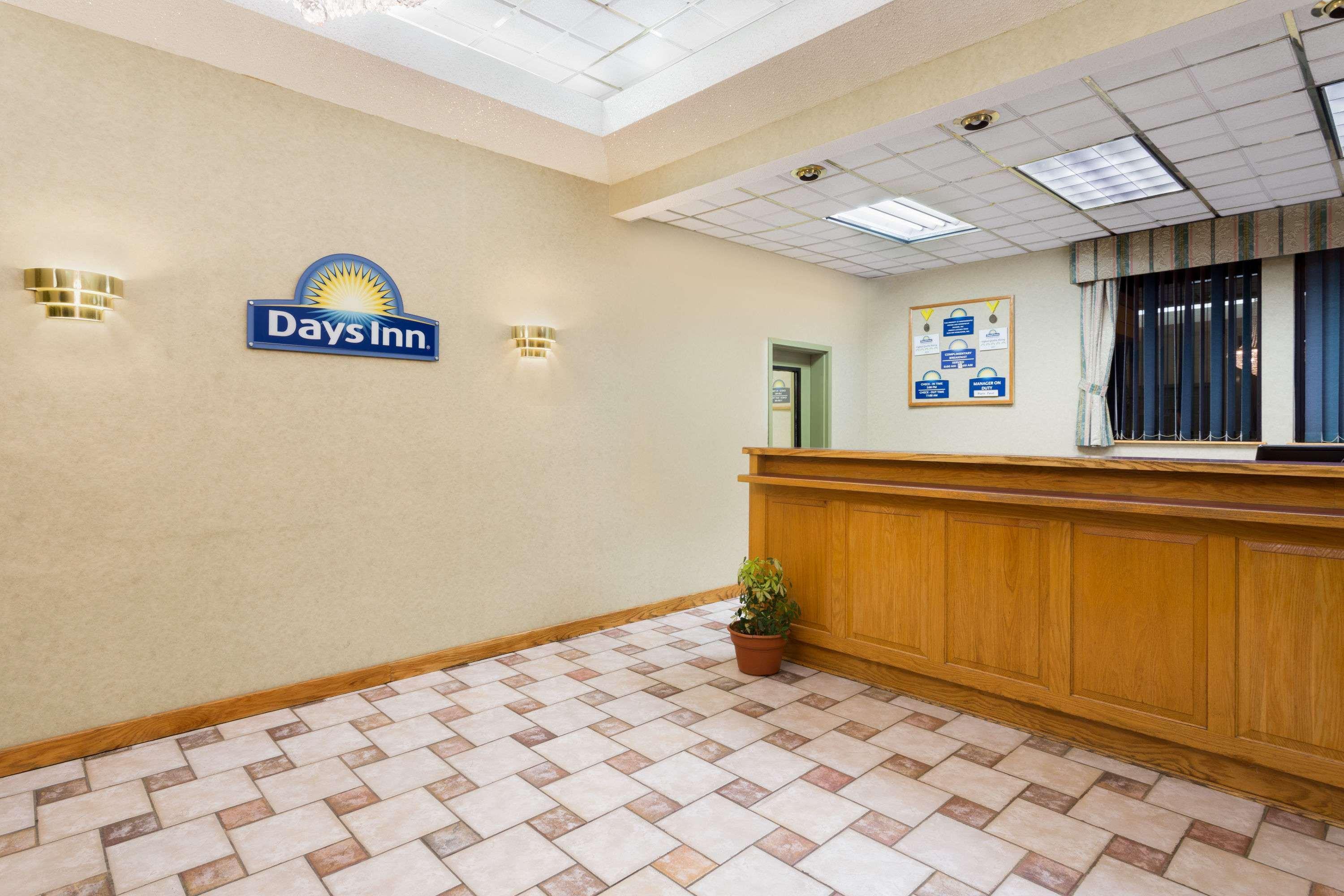 Days Inn By Wyndham Biscoe Exteriör bild